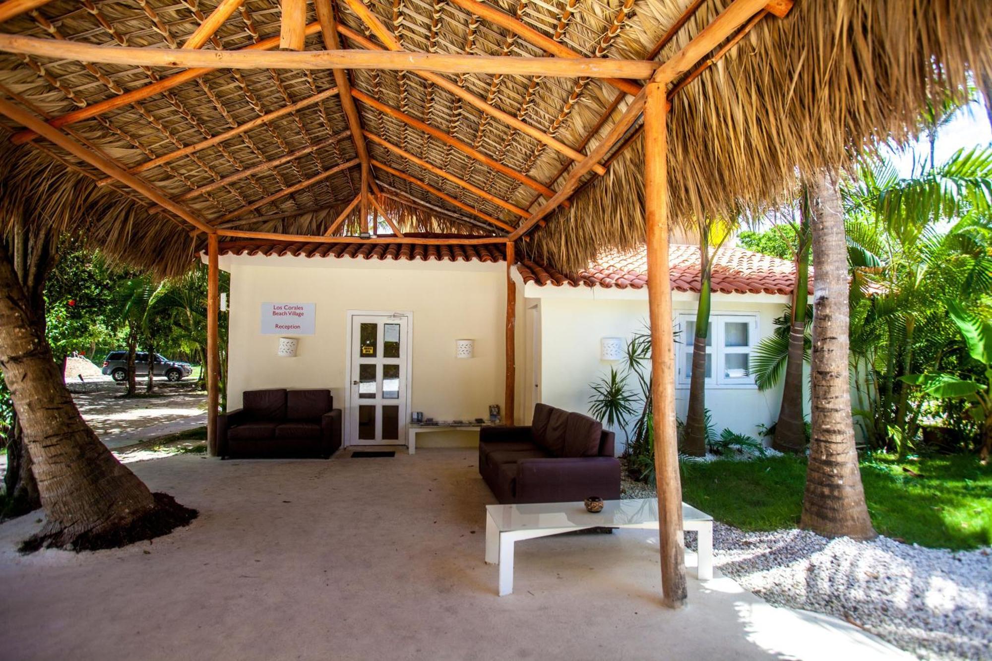 Los Corales Beach Village Punta Cana - The Original מראה חיצוני תמונה